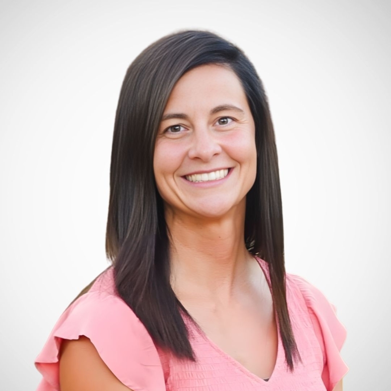 Amy Knight