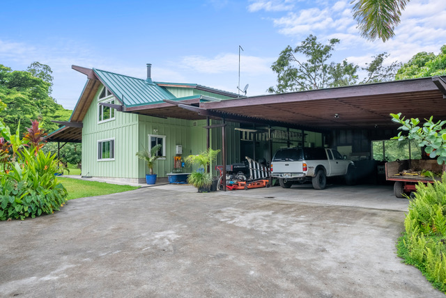 22- Main House side